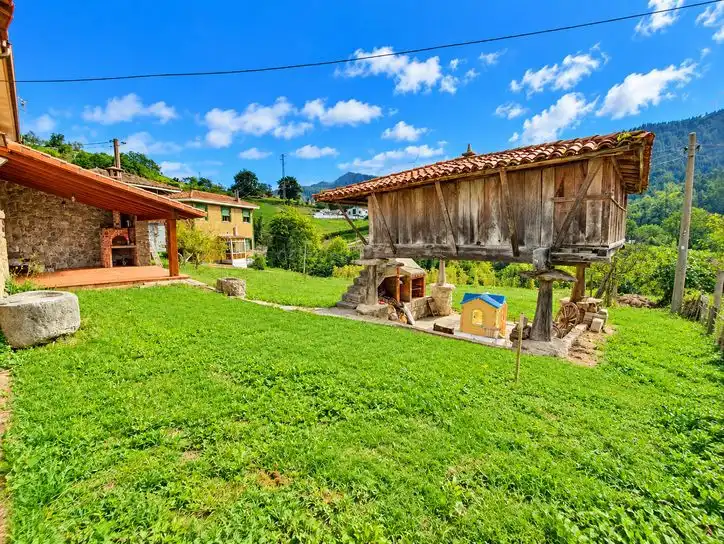 Casa amb terrassa en venda a Candamo, imagen 8