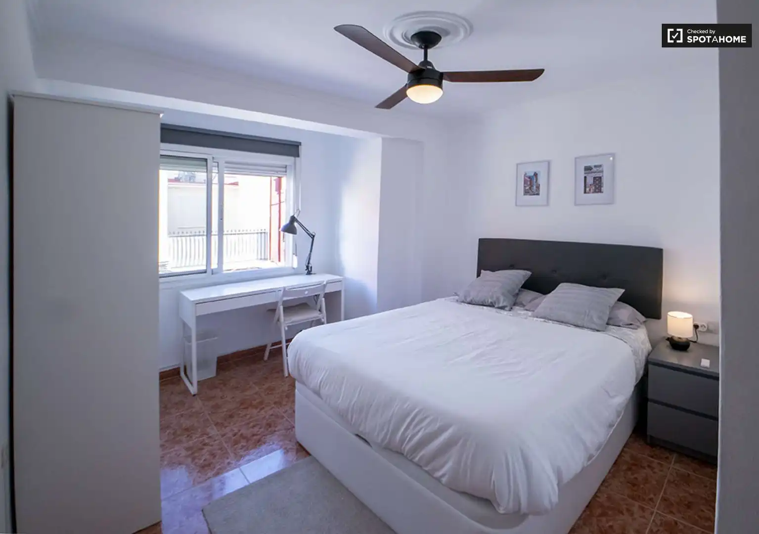 Room in El Cabanyal - El Canyamelar