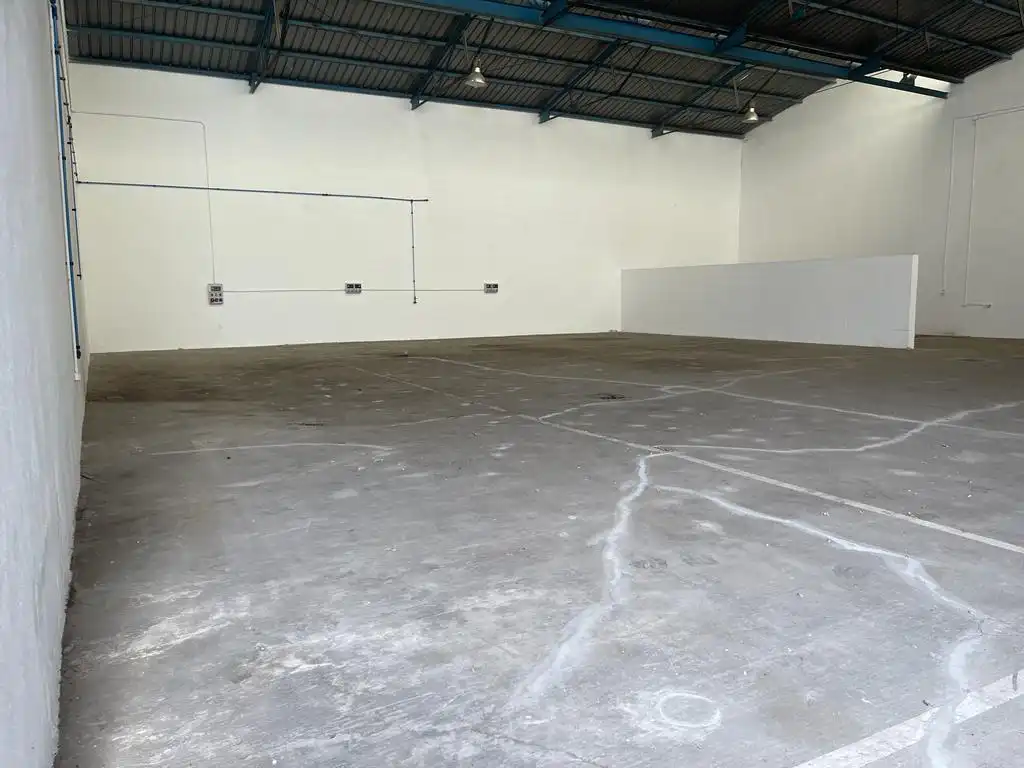 Fabrikhallen zur Miete in Calle de Nobel, 105, San José - El Montalvo