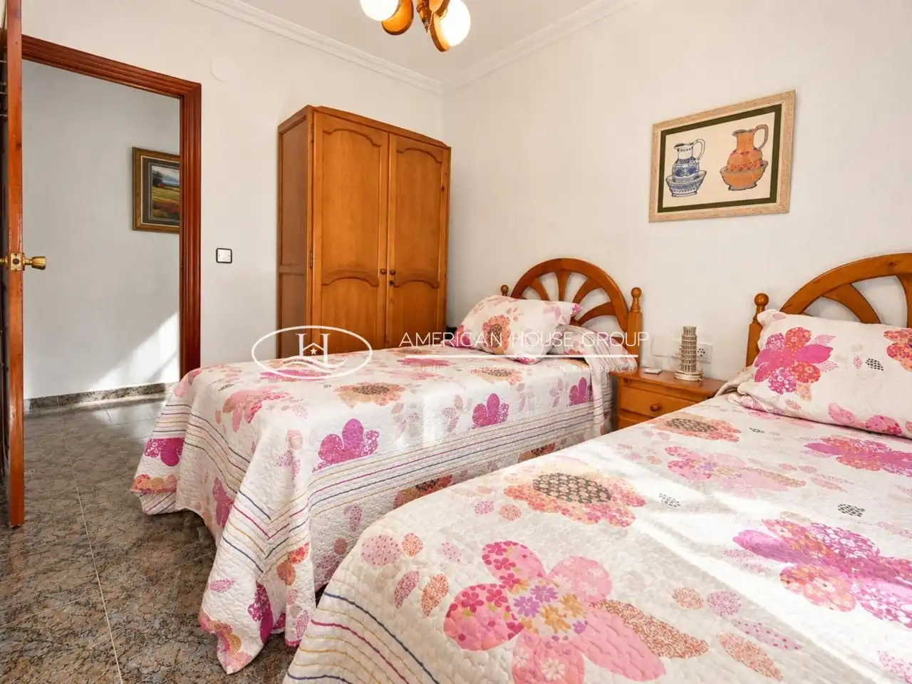 Dormitori de Casa o xalet en venda en Chiclana de la Frontera amb Aire condicionat, Jardí privat i Traster