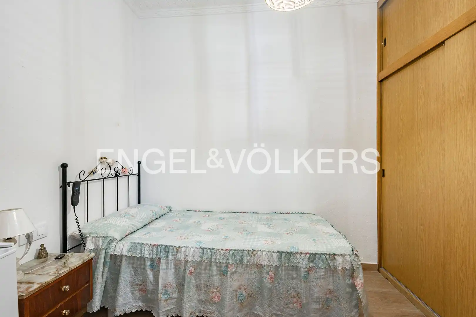Dormitori de Casa o xalet en venda en Santa Coloma de Cervelló amb Aire condicionat, Calefacció i Jardí privat
