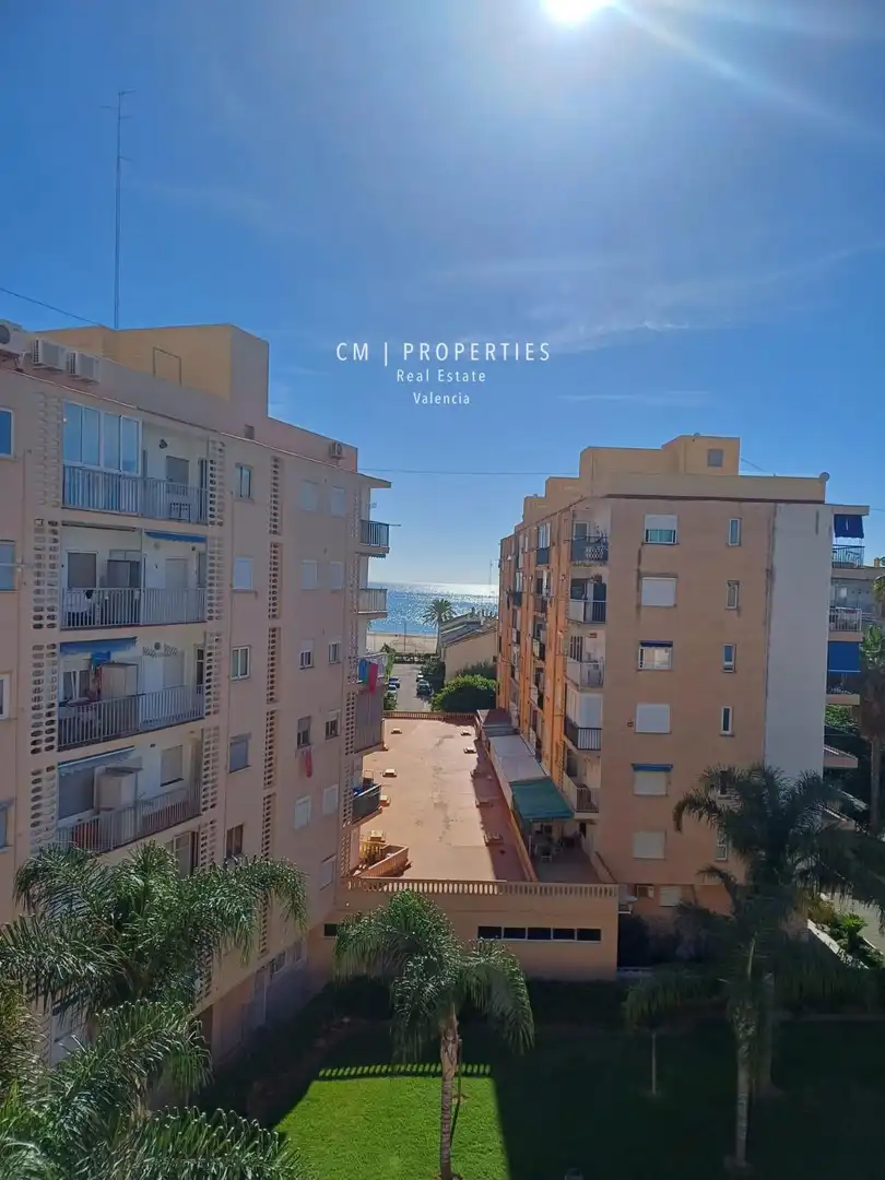 Piso con terraza en alquiler en Caravel-Les 1, imagen 12