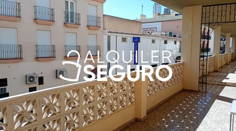 Foto 5 de Piso de alquiler en Niña de Oro, El Pinillo, Torremolinos