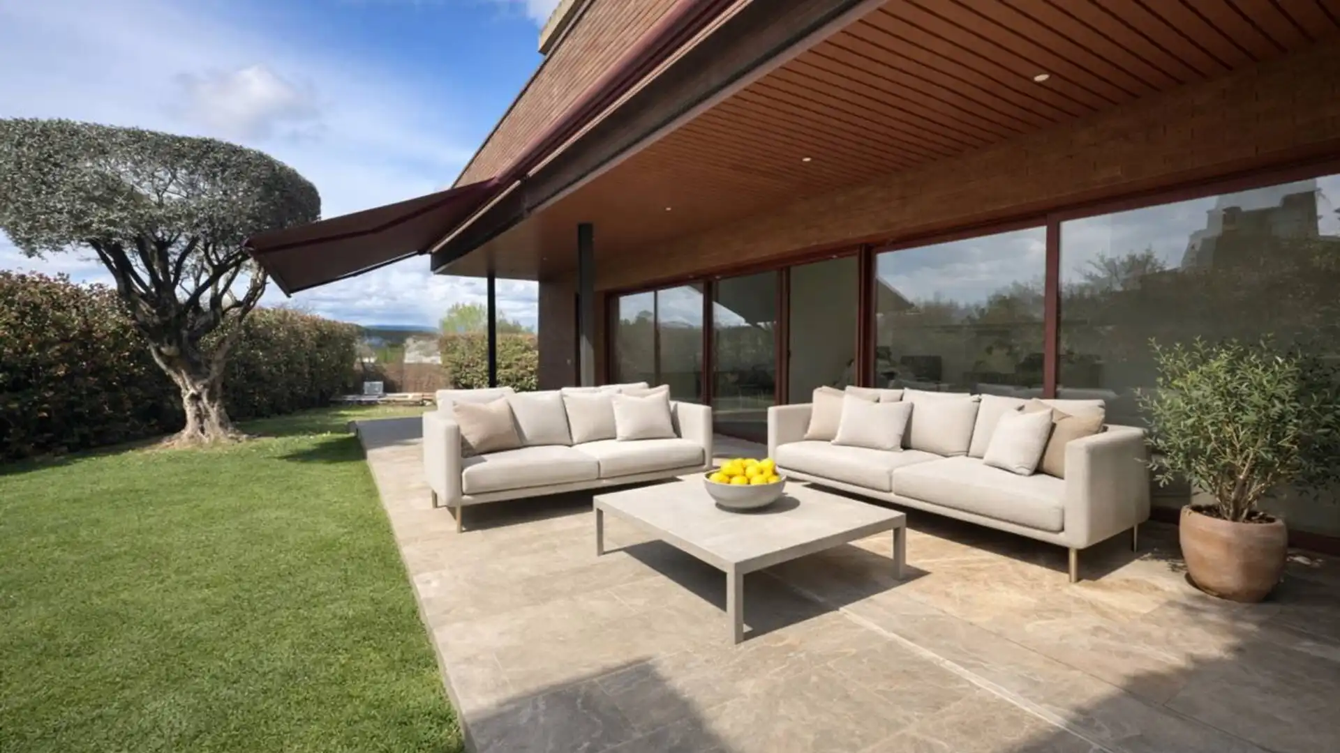 Terrace of Houses for sale in Girona Capital  with Air Conditioner, Heating and Private garden