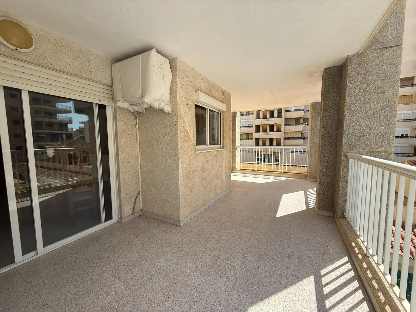 Apartments for sale in Calle Calle Joanot Martorell, Tavernes Blanques