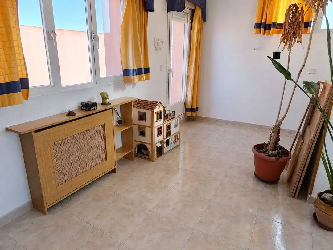 Sala de estar de Casa o chalet en venta en Esquivias con Calefacción, Jardín privado y Terraza