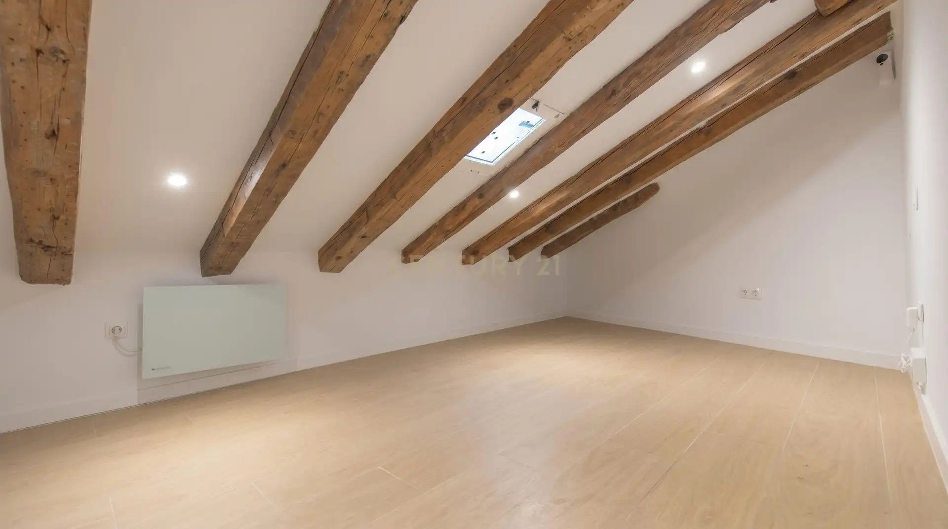 Piso en venta en Madrid con Aire acondicionado, Lavadora y Microondas