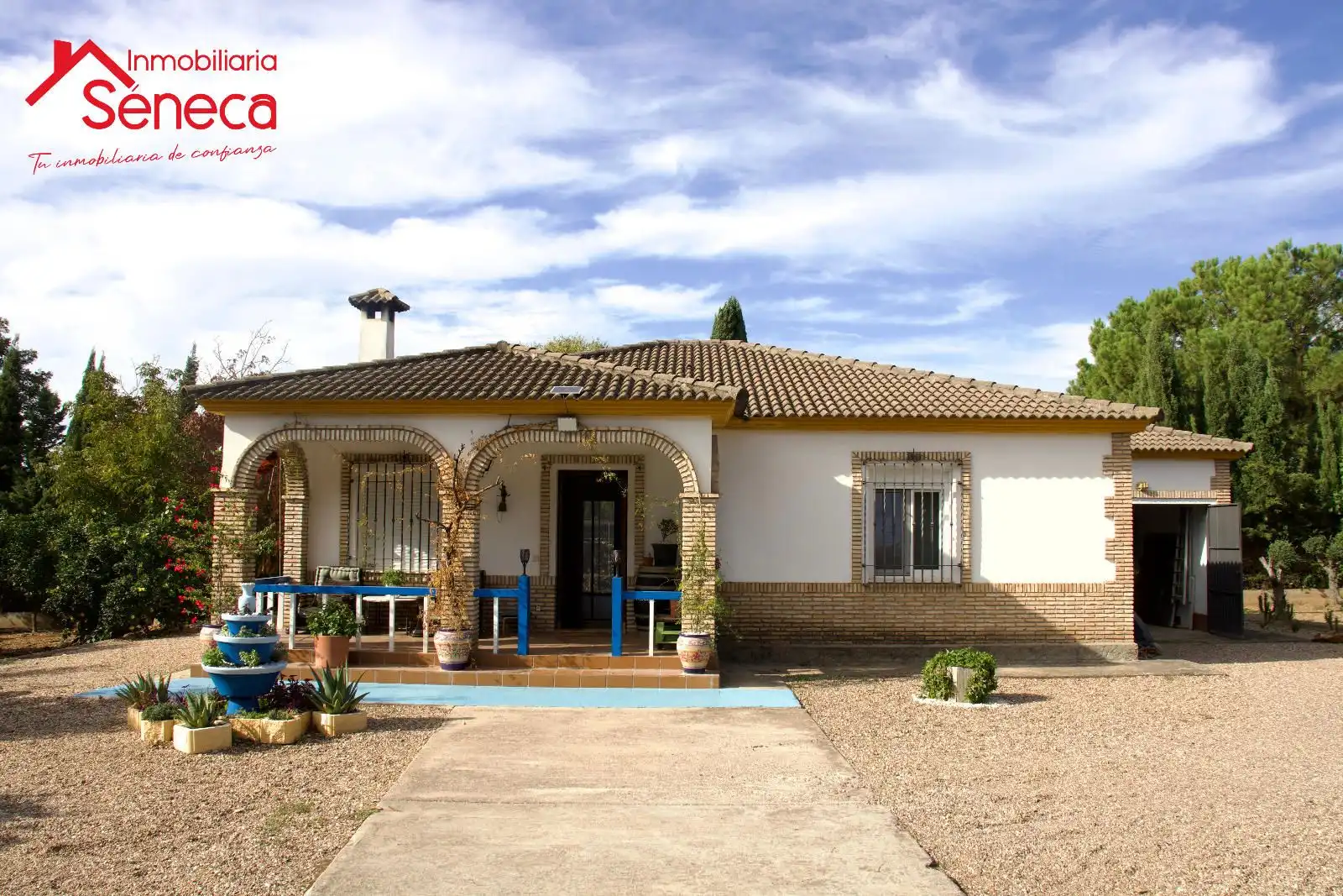 Vista exterior de Casa o chalet en venta en  Córdoba Capital con Aire acondicionado, Calefacción y Trastero