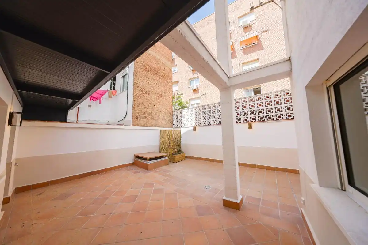 Terrasse von Erdgeschoss zum Verkauf in Madrid mit Klimaanlage, Heizung und Terrasse