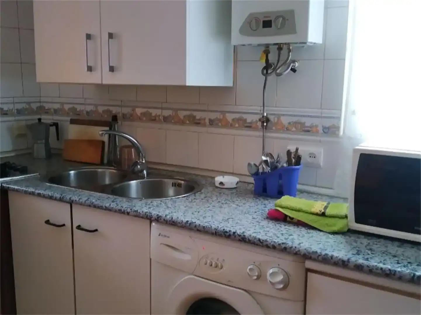 Cuina de Casa o xalet en venda en Nuñomoral amb Balcó