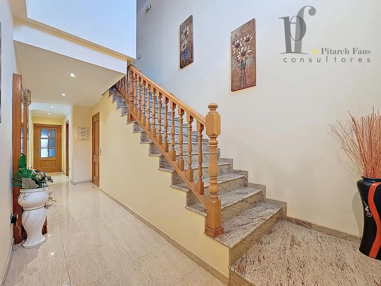 Vivienda exclusiva en el centro de Benissanó  Calidad, amplitud y carácter, imatge 2