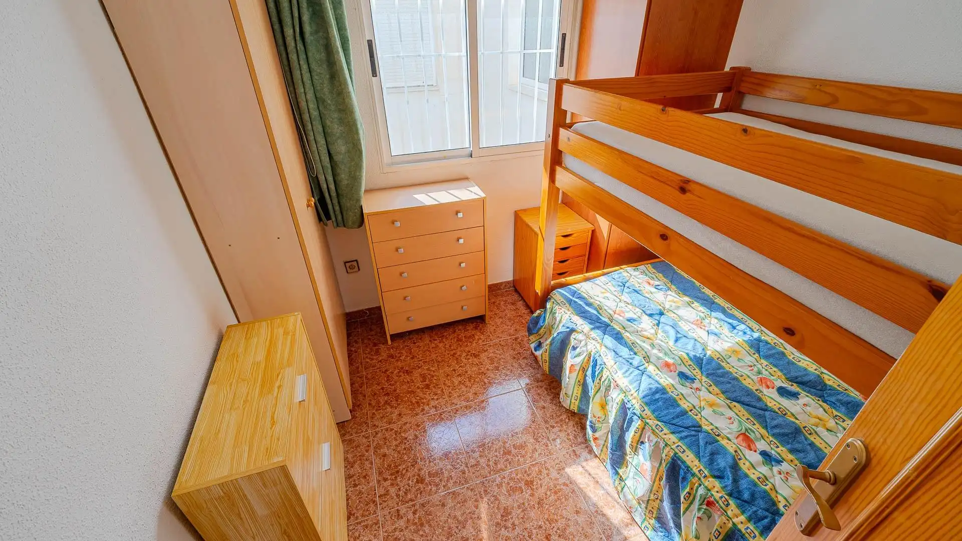 Dormitori de Àtic en venda en Torrevieja amb Terrassa i Piscina comunitària