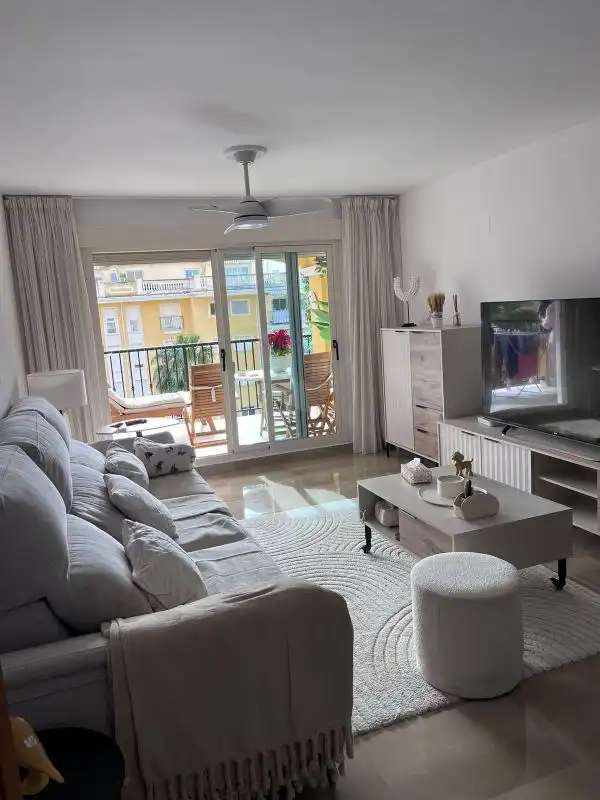 Sala d'estar de Pis de lloguer en Dénia amb Aire condicionat, Calefacció i Terrassa