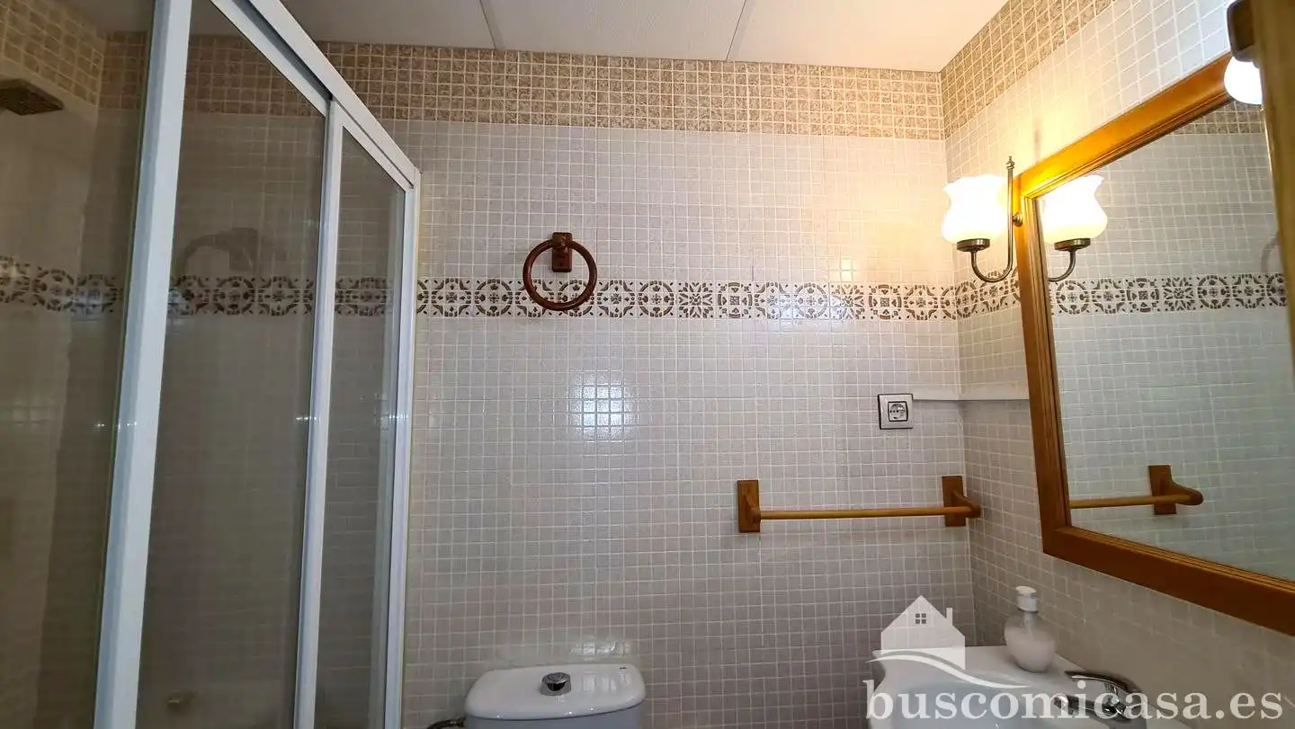 Baño de Planta baja en venta en Linares con Aire acondicionado