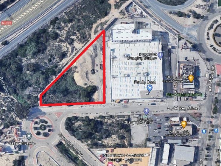 Terreny industrial en venda en Finestrat