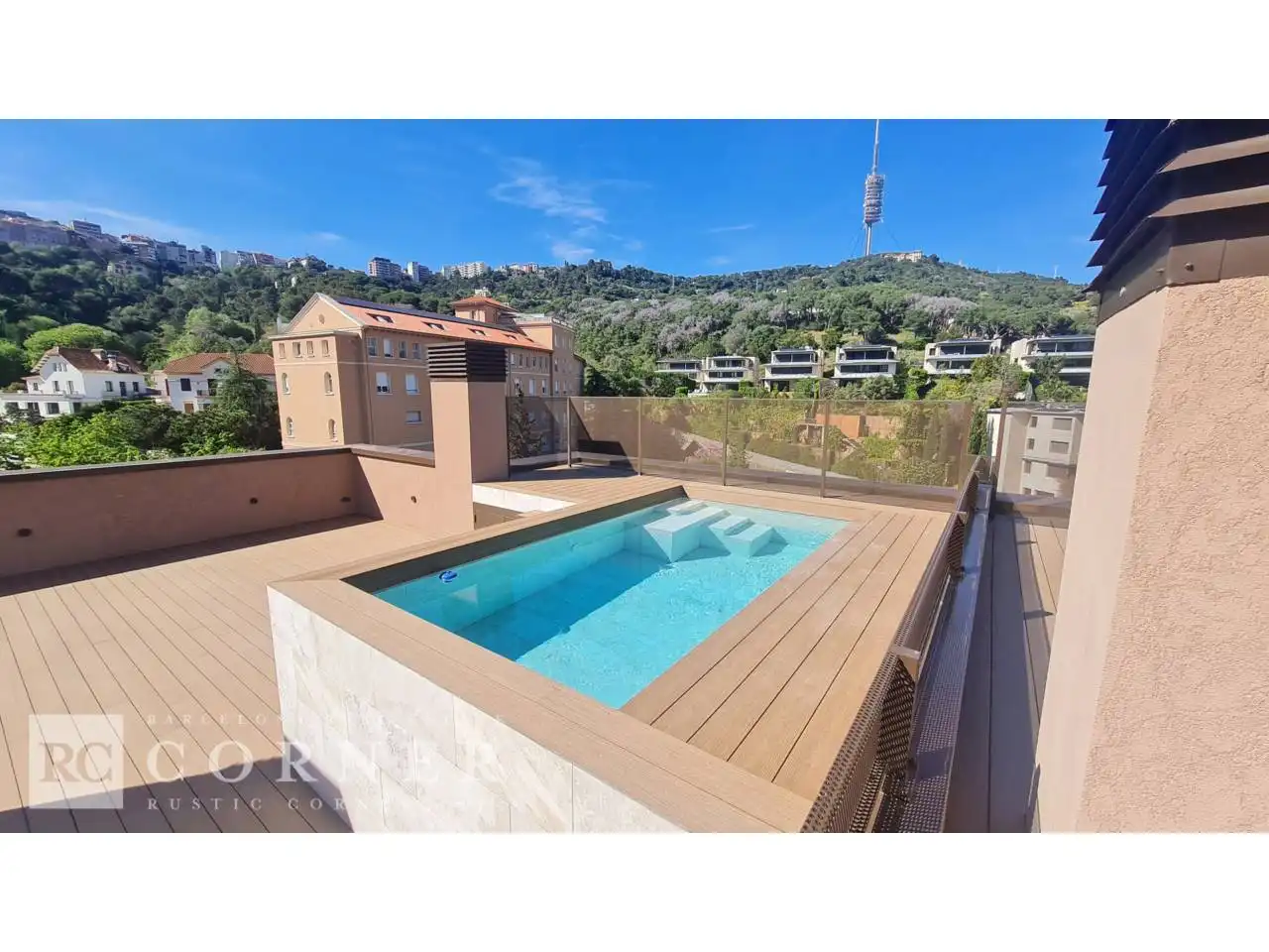 Swimming pool of Flat for sale in Barcelona  with Air Conditioner, Parquet flooring and Terrace