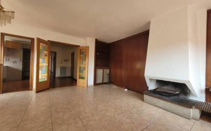 Living room of Flat for sale in Vic  with Heating and Balcony