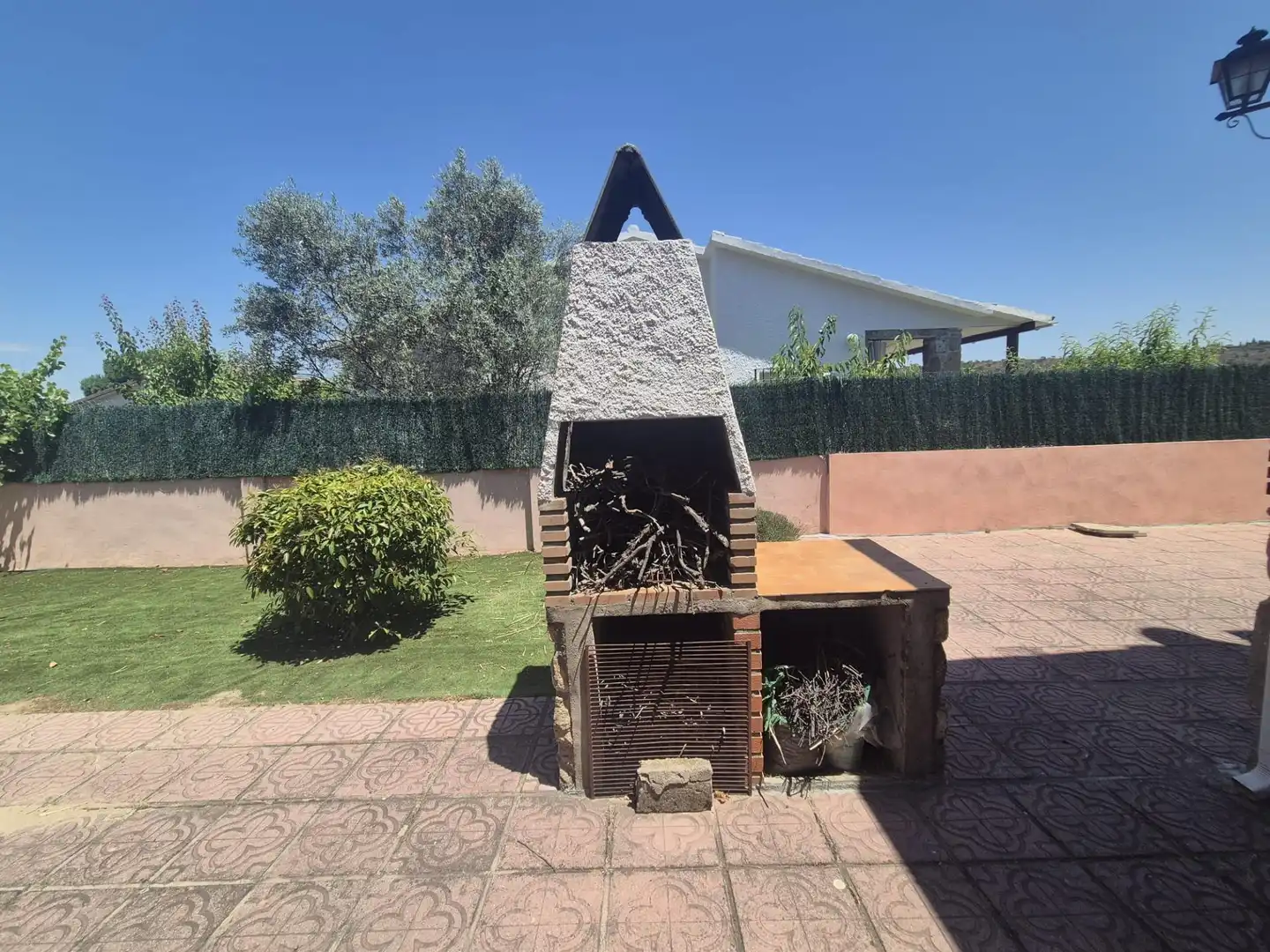 Garden of Houses for sale in Aldea del Fresno  with Air Conditioner, Heating and Swimming Pool