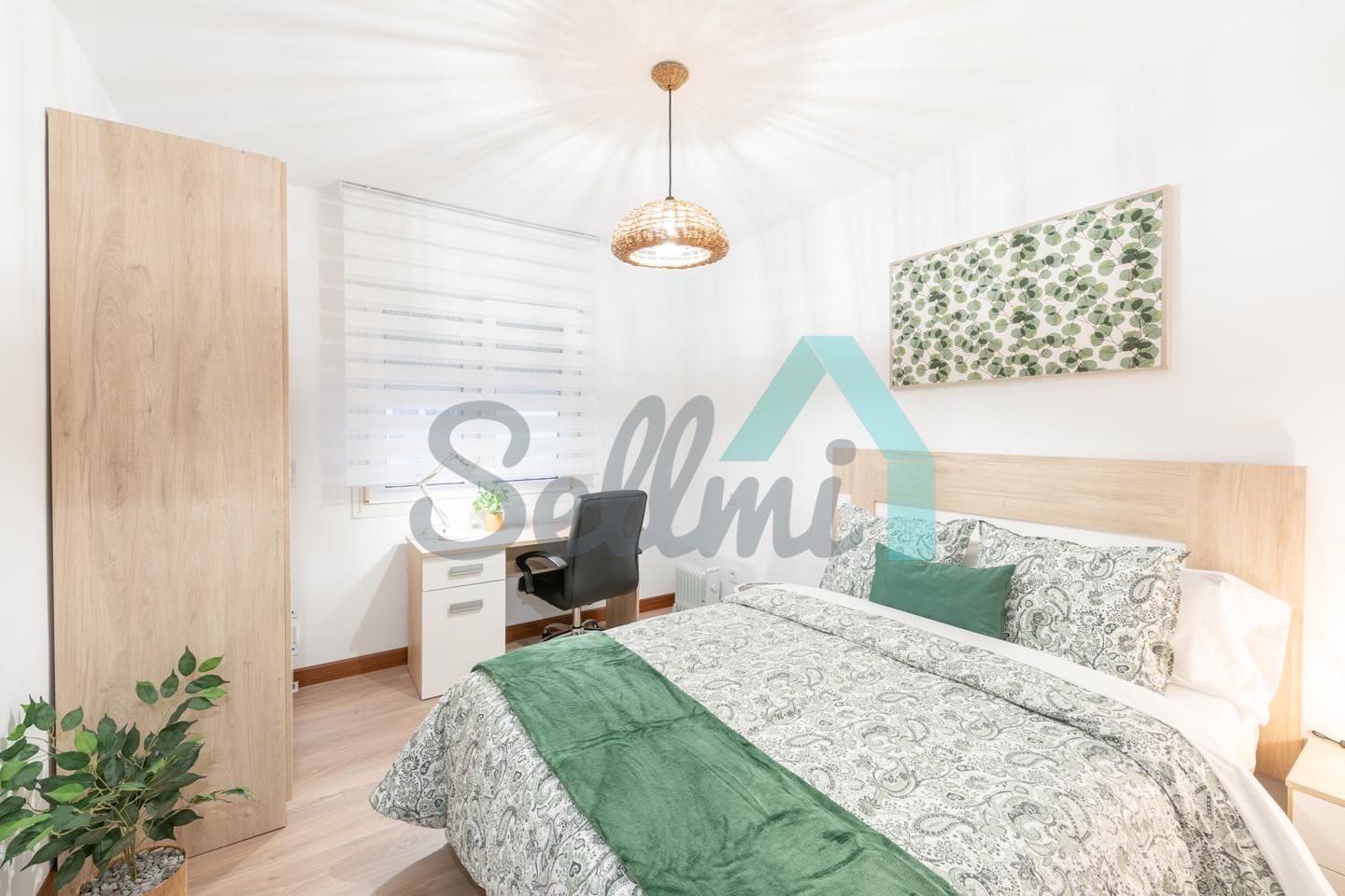 Flat to rent in Félix Aramburu, Auditorio - Seminario - Parque de Invierno