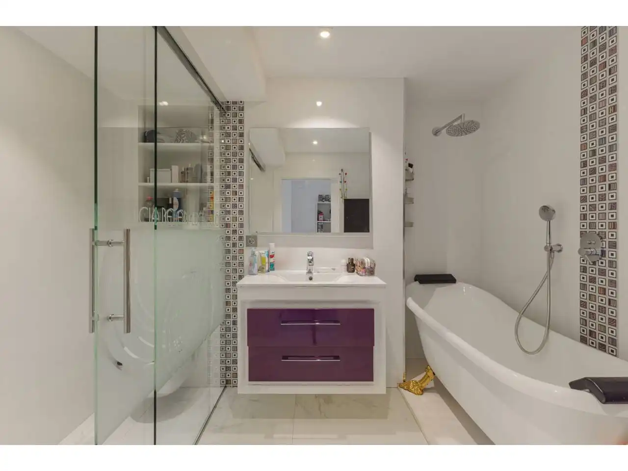 Badezimmer von Wohnung zum Verkauf in Valencia mit Klimaanlage, Heizung und Terrasse