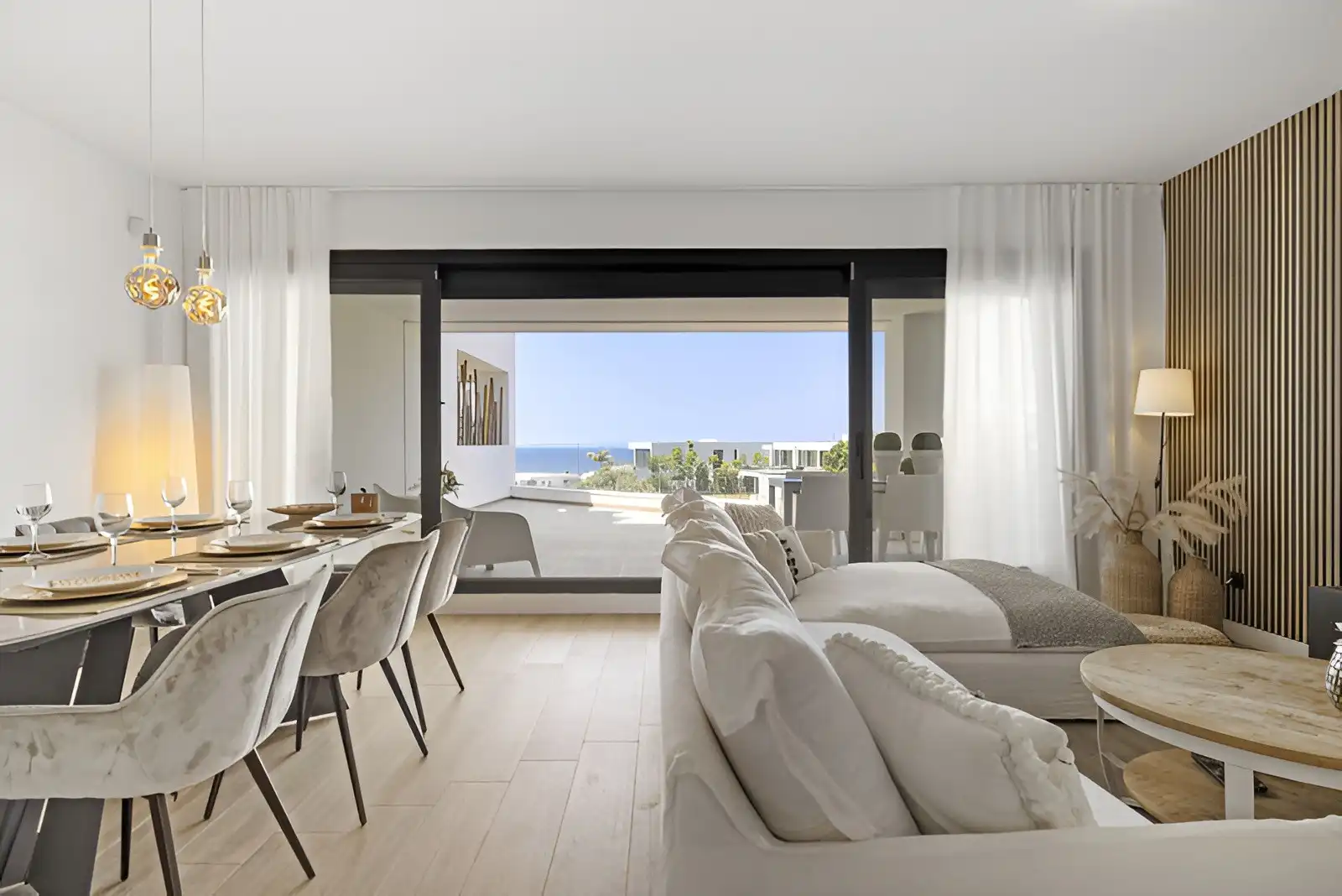 Home with pool for sale in Elviria - Cabopino, imagen 16