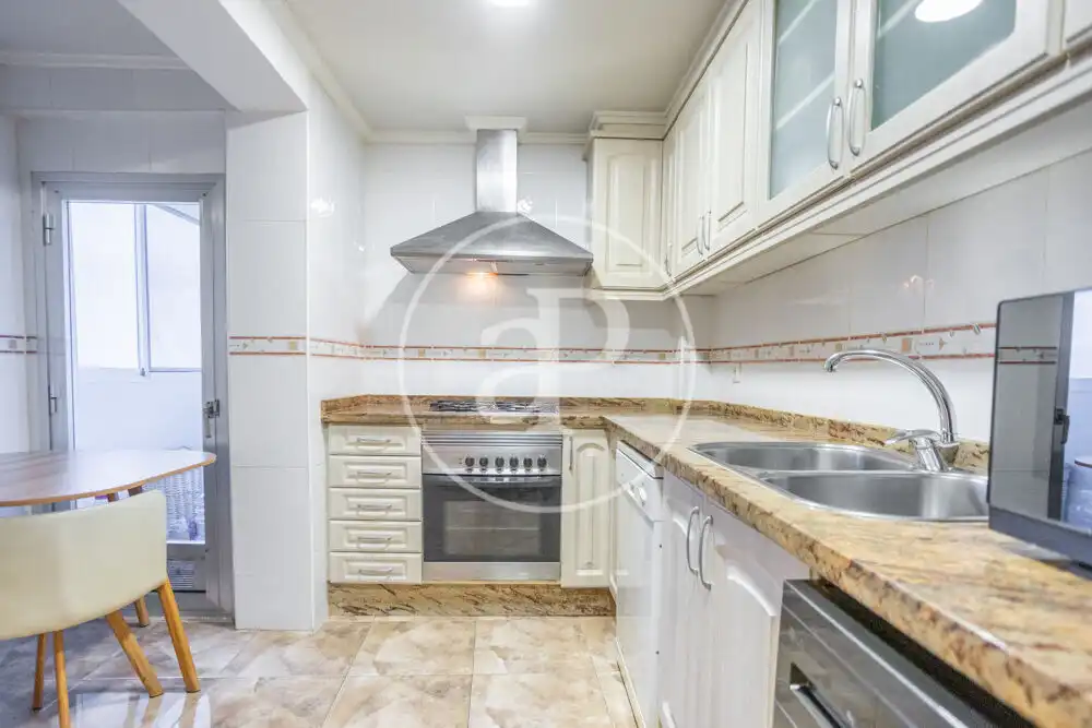 Cocina de Piso en venta en Torrent con Aire acondicionado, Calefacción y Amueblado