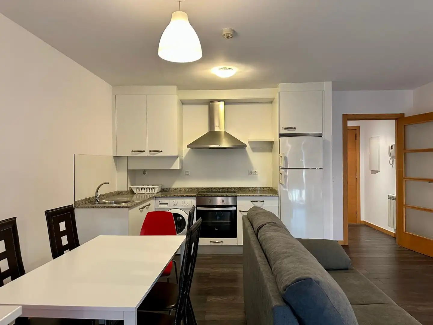 Cocina de Dúplex en venta en A Pobra do Caramiñal con Calefacción, Parquet y Trastero