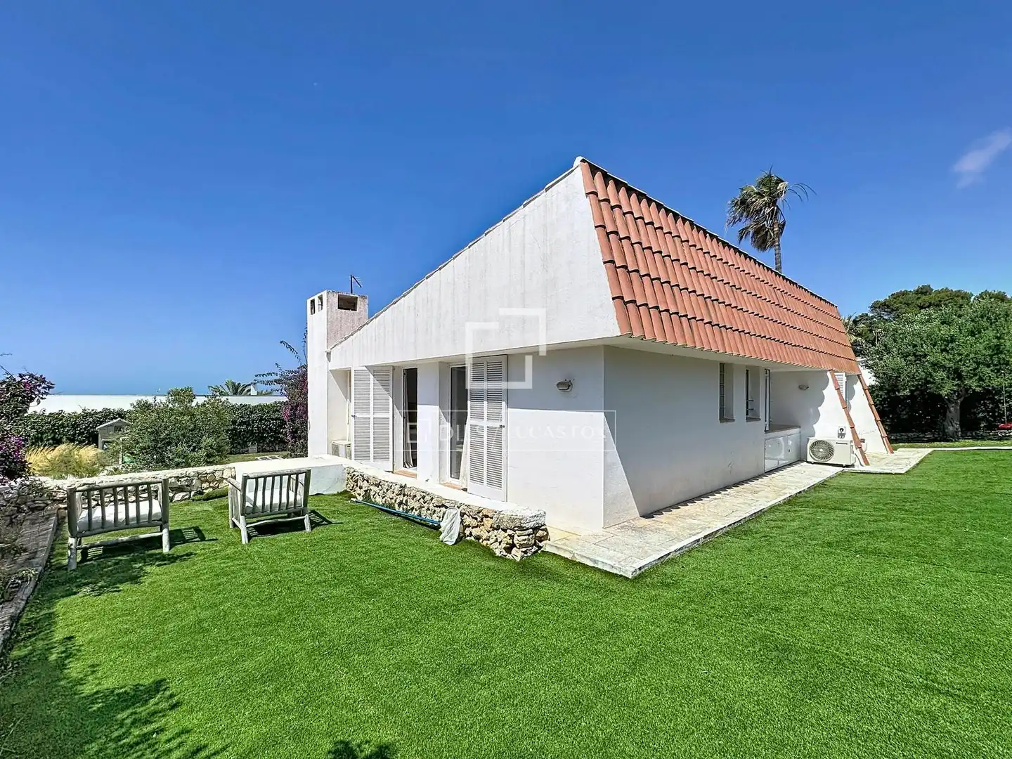 Vista exterior de Casa o xalet en venda en Sant Lluís amb Aire condicionat, Calefacció i Jardí privat