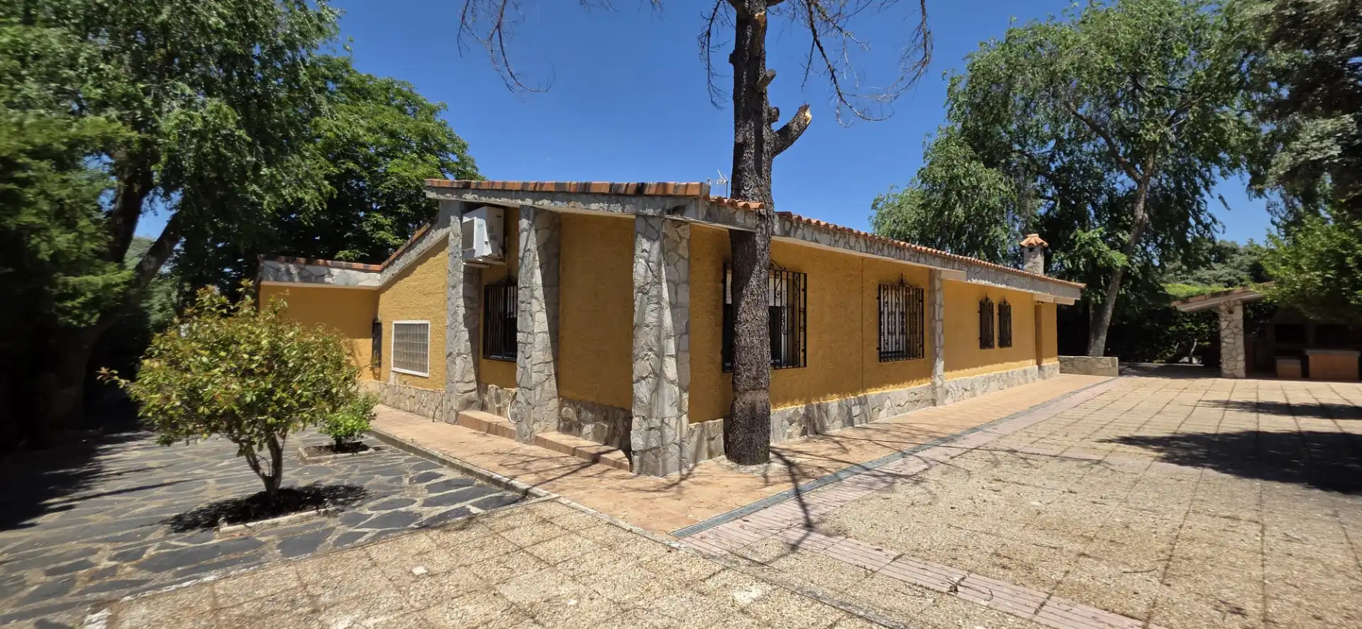 Detached house with pool for sale in Eurovillas, imagen 5