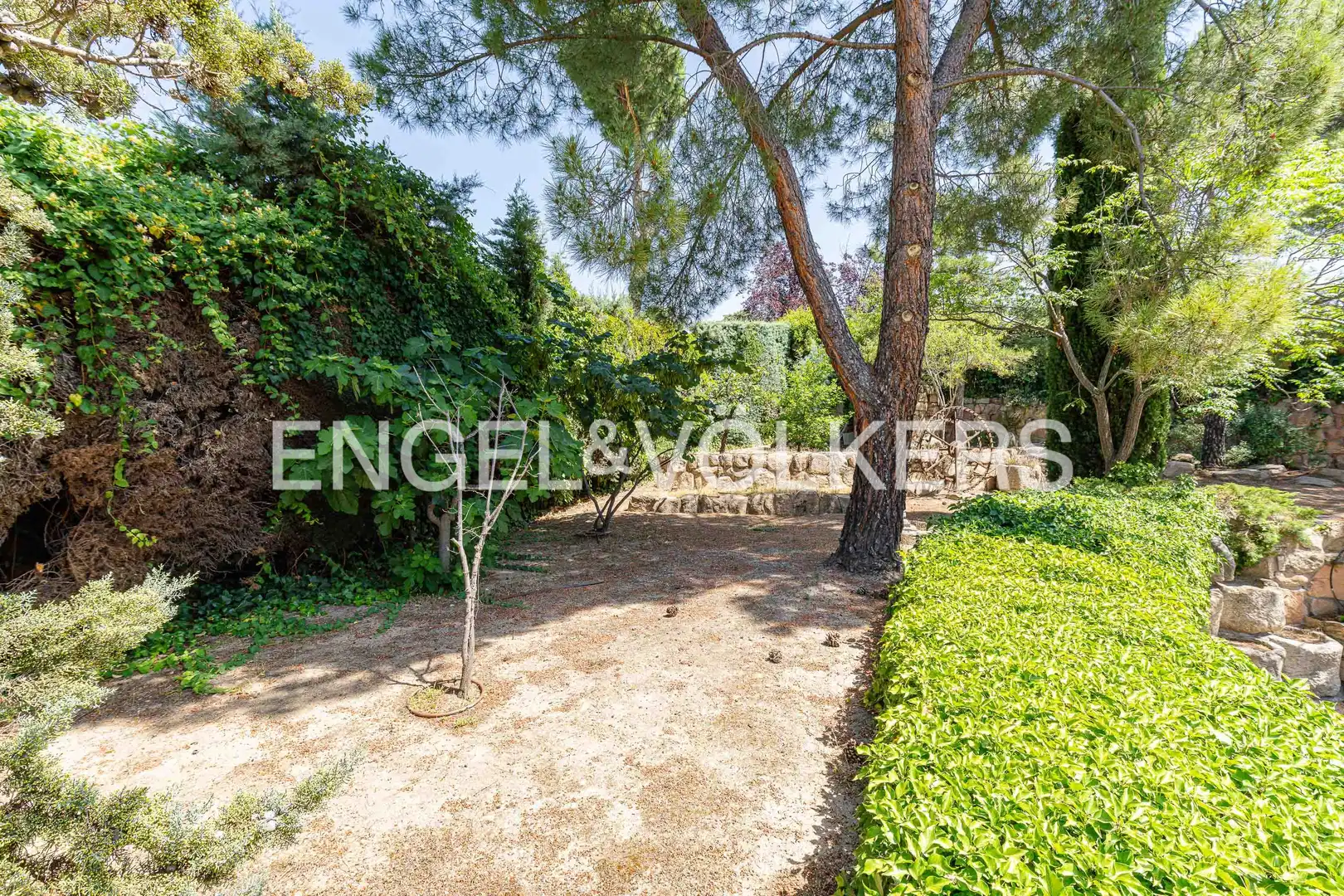 Casa o chalet en venta en Las Rozas de Madrid con Calefacción, Jardín privado y Terraza