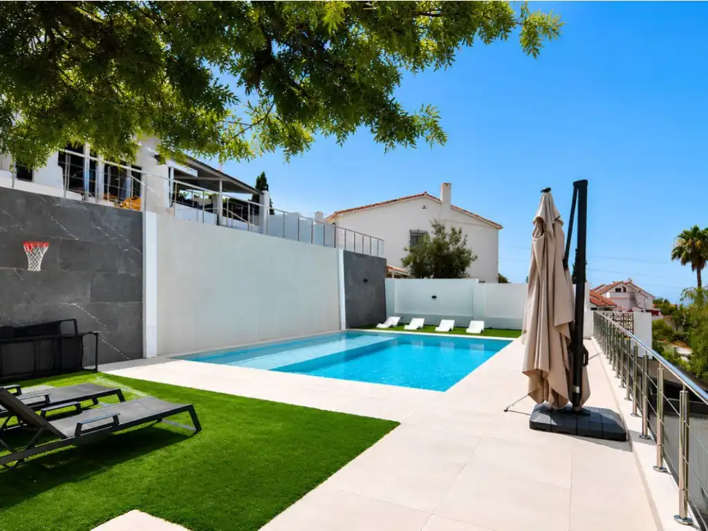 Casa o xalet en venda a Calle Castaño El, Torreblanca del Sol