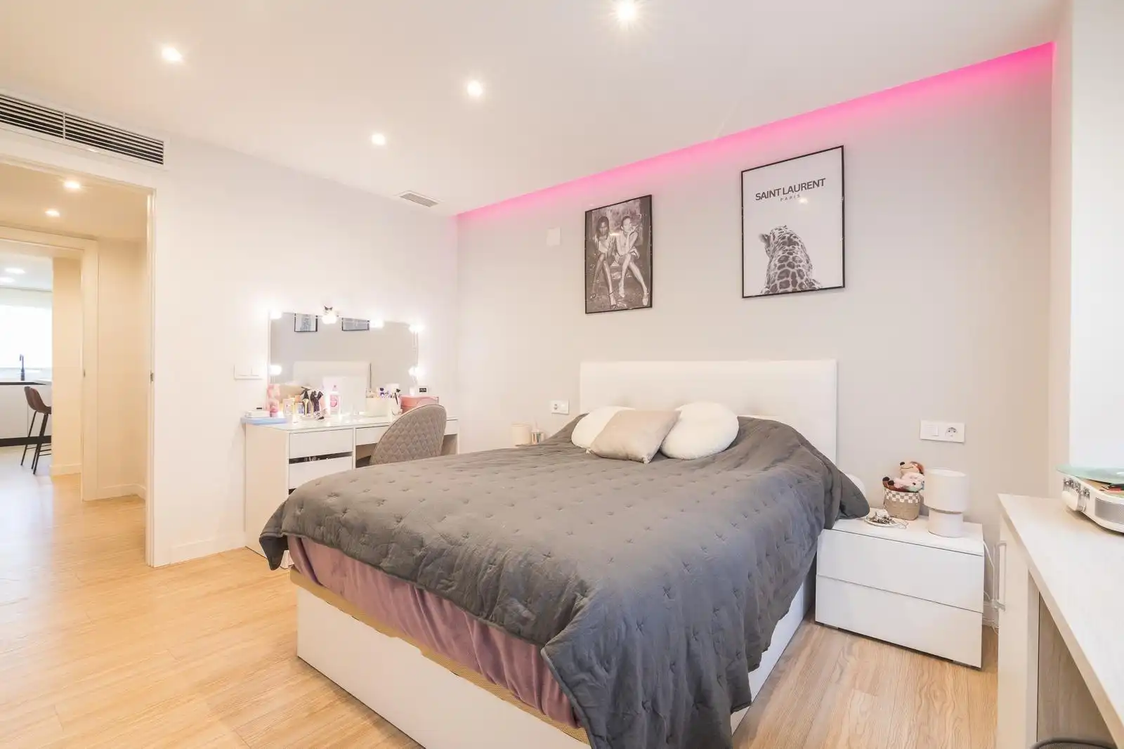 Habitación de Piso en venta en Alicante / Alacant con Aire acondicionado, Calefacción y Trastero