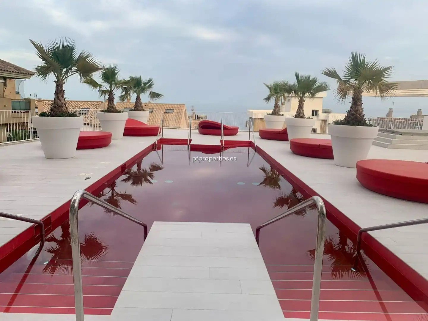 Swimming pool of Attic for sale in Benalmádena  with Air Conditioner, Heating and Storage room