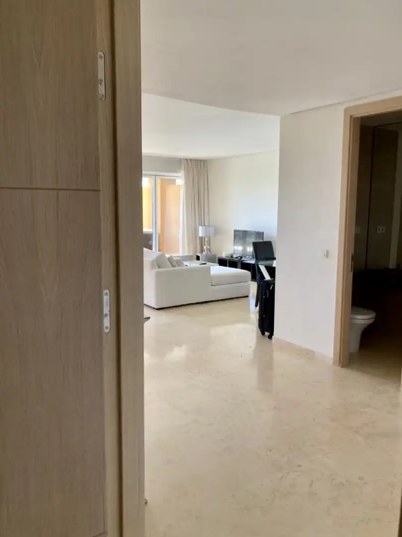 Planta baja en venta en Sotogrande con Aire acondicionado, Terraza y Piscina