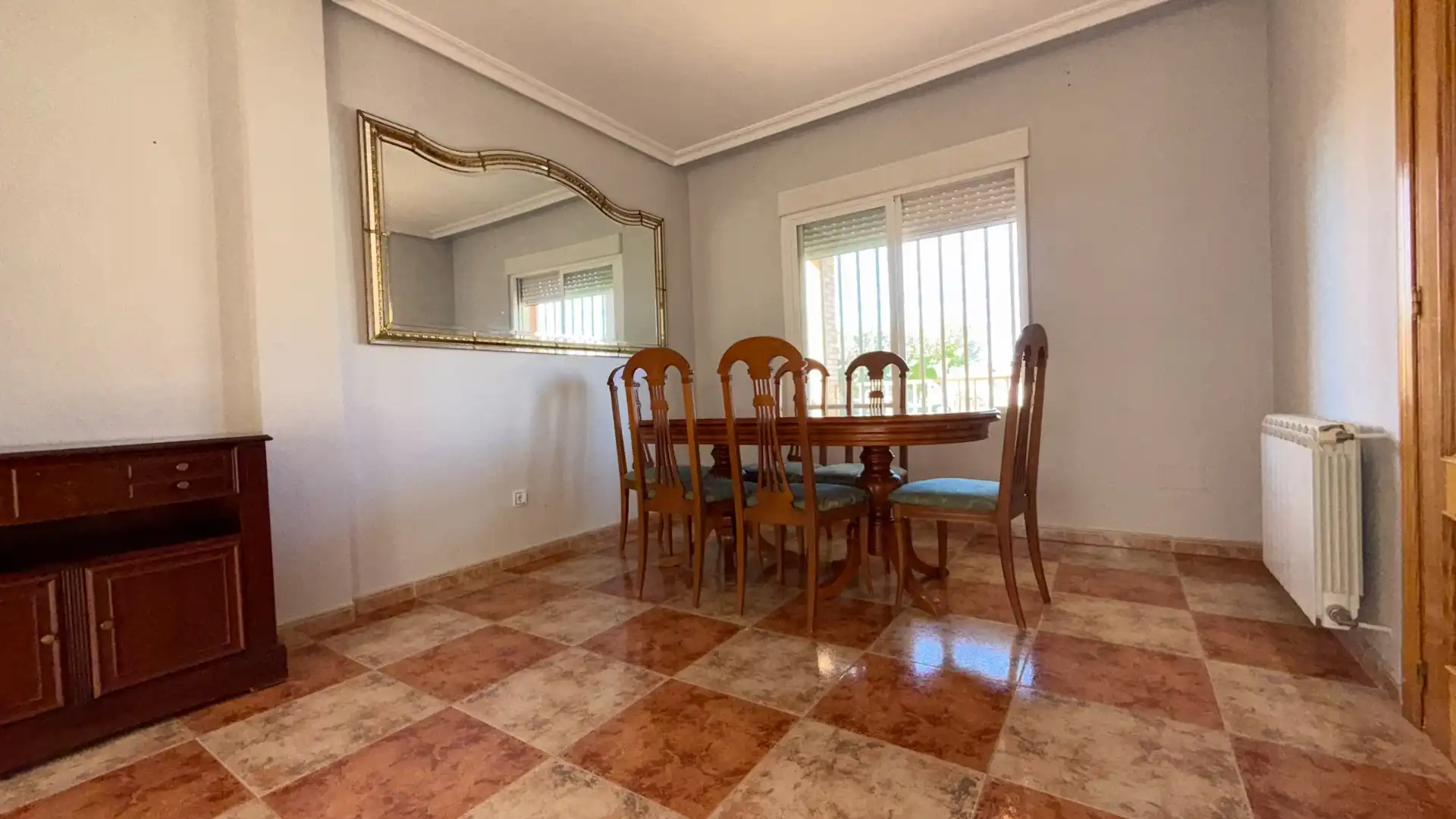 Casa aparellada amb jardí en venda a Plaza Mayor 9, imagen 12