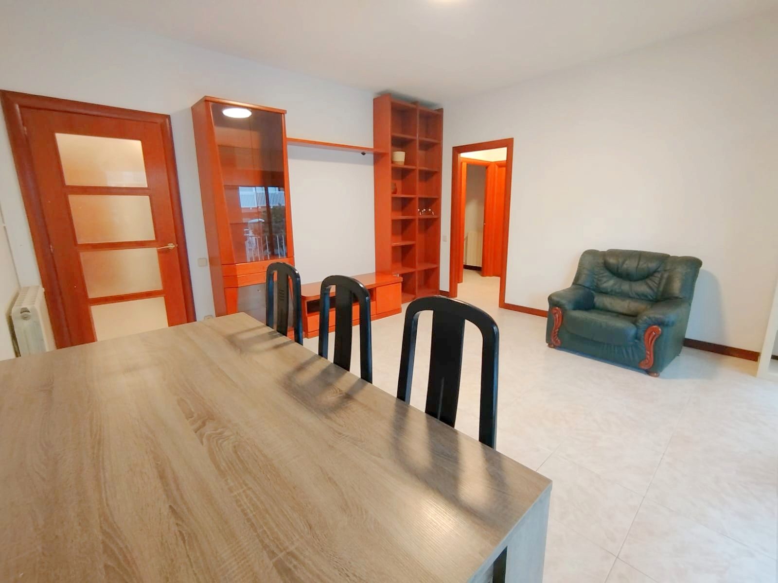 Living room of Flat for sale in L'Hospitalet de Llobregat  with Heating and Oven