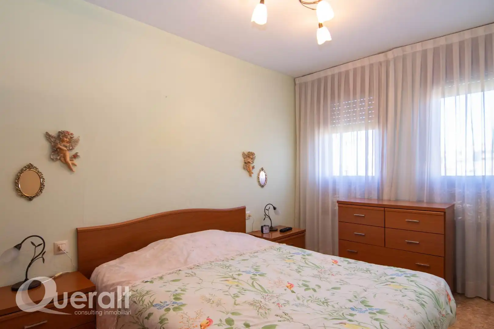 Schlafzimmer von Wohnung zum Verkauf in Lleida mit Heizung, Abstellraum und Ofen