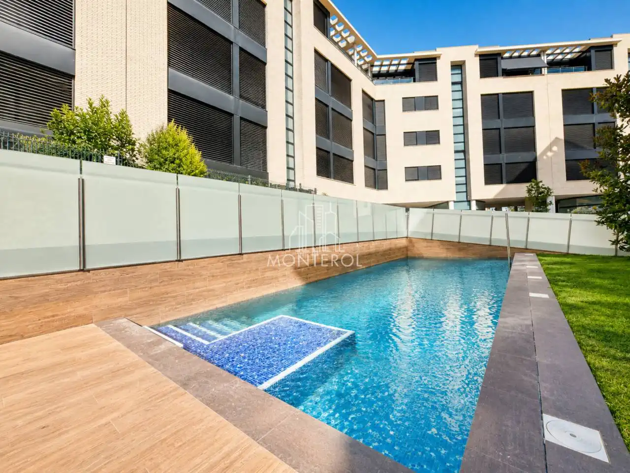 Wohnung mit Pool zum Verkauf in Calle Estatut