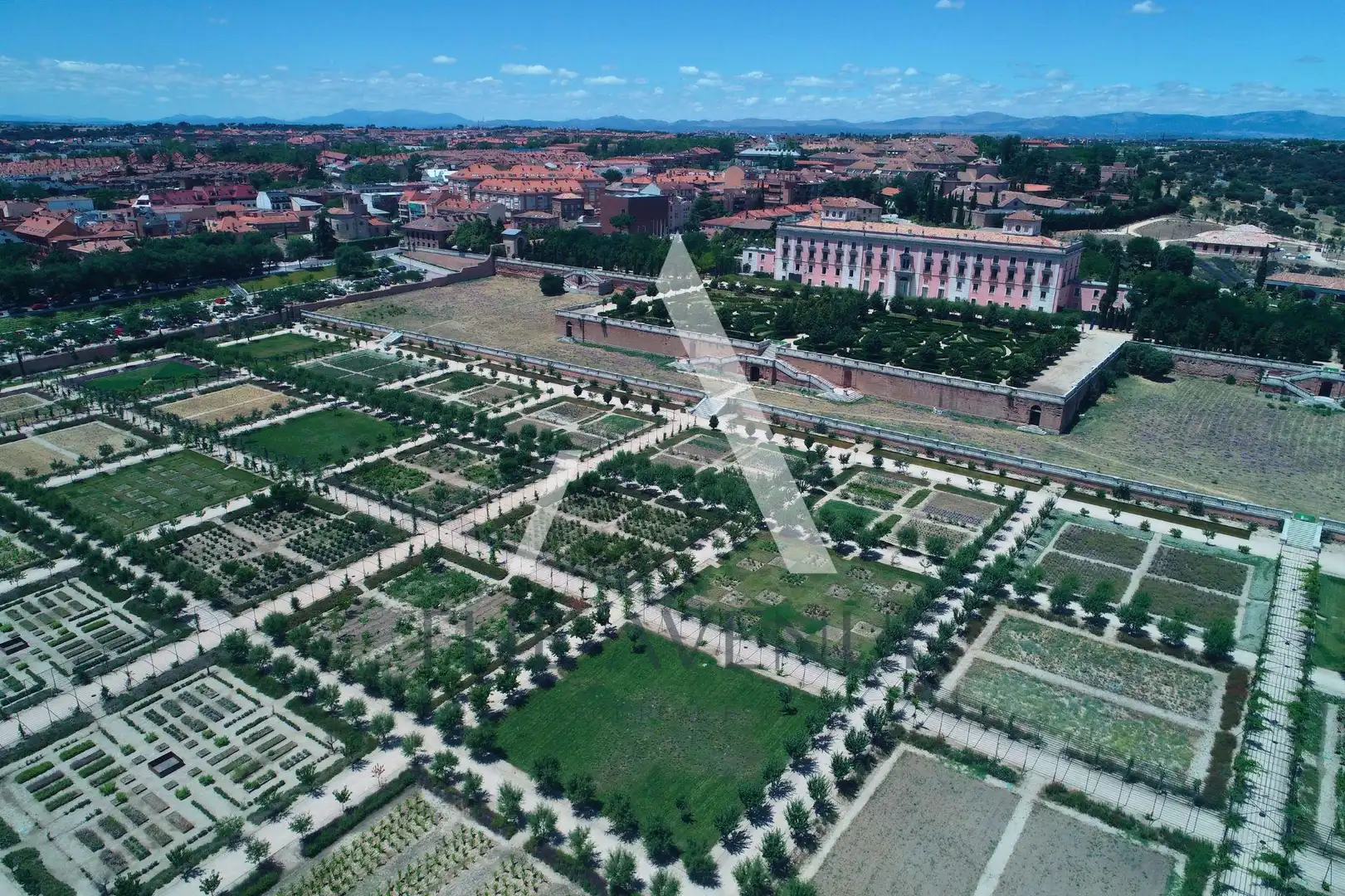 Jardín de Casa o chalet en venta en Boadilla del Monte con Calefacción, Jardín privado y Terraza