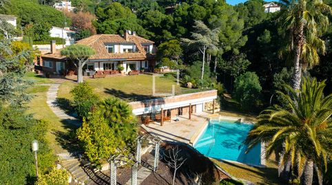 Villa de 5 dormitorios con fantásticas vistas al mar en venta en Premià de Dalt, Barcelona