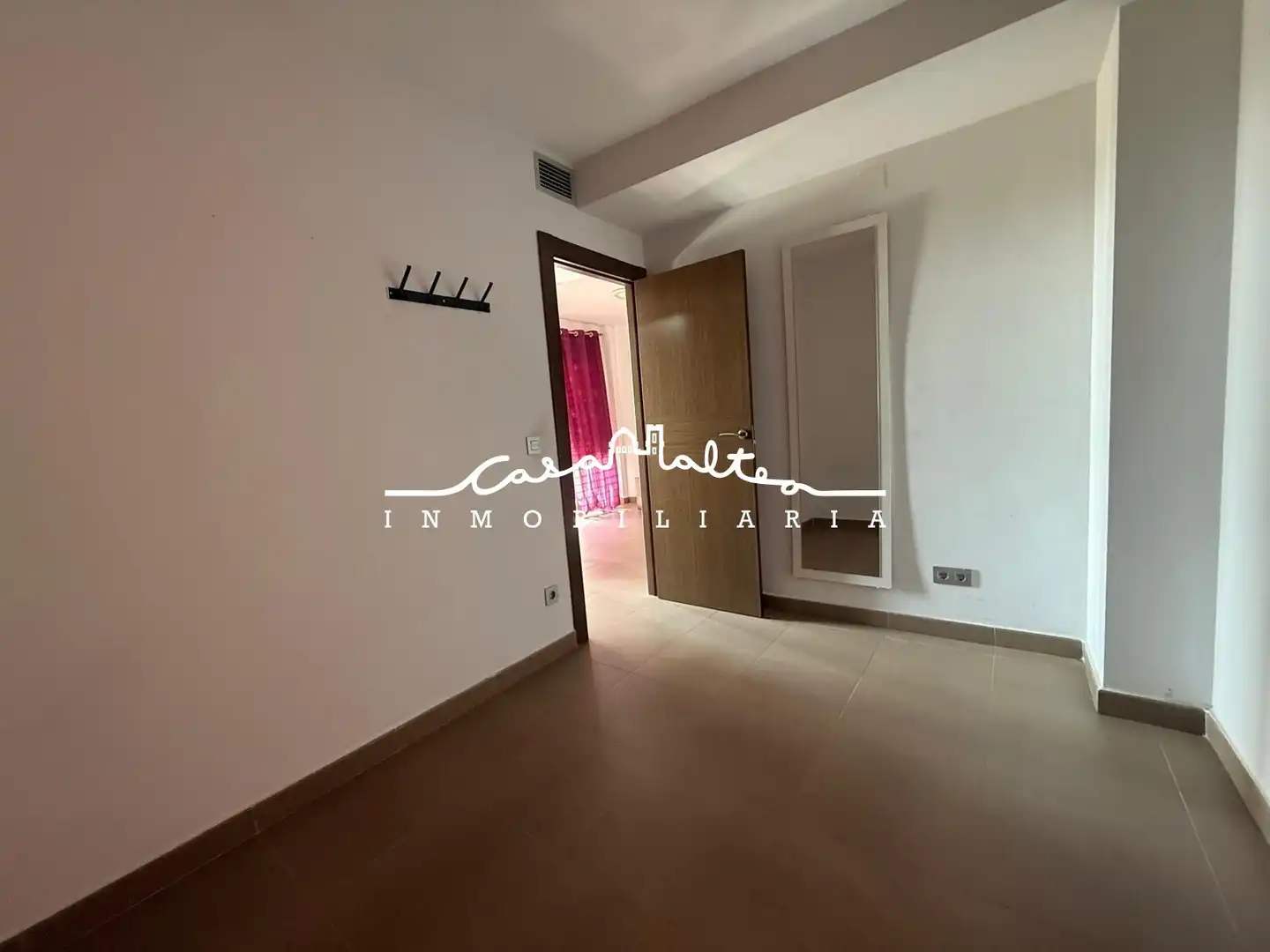 Habitación de Piso en venta en La Nucia con Terraza, Amueblado y Balcón