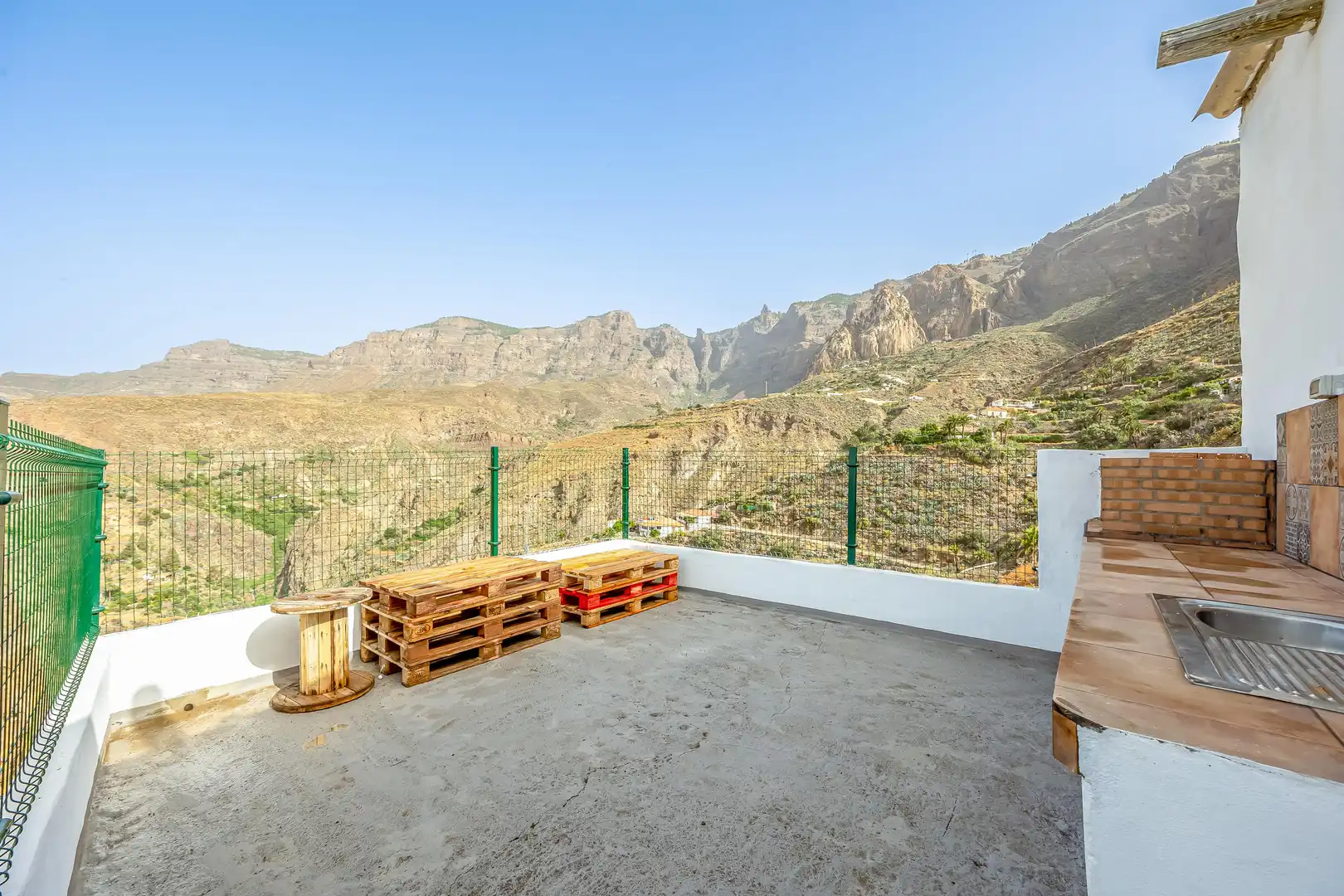 Terrassa de Casa o xalet en venda en San Bartolomé de Tirajana amb Aire condicionat, Jardí privat i Terrassa