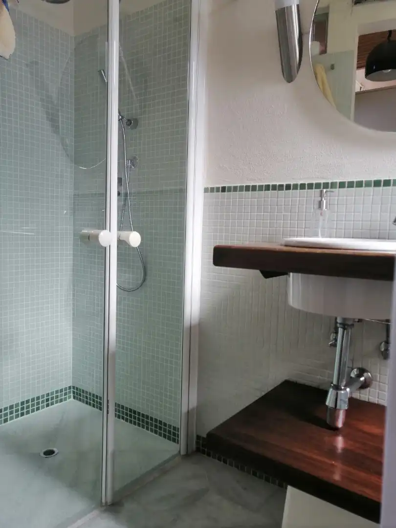 Badezimmer von Loft zur Miete in Sevilla mit Klimaanlage, Heizung und Terrasse
