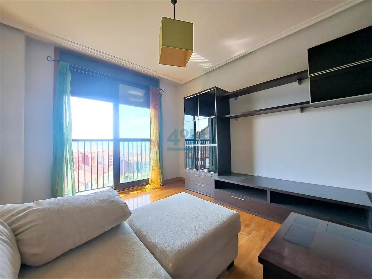 Appartement compact avec terrasse à louer à Ventiun, imagen 2