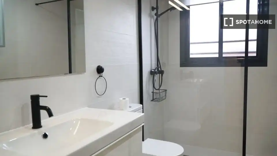 Habitación en Penya - Roja - Avda. Francia