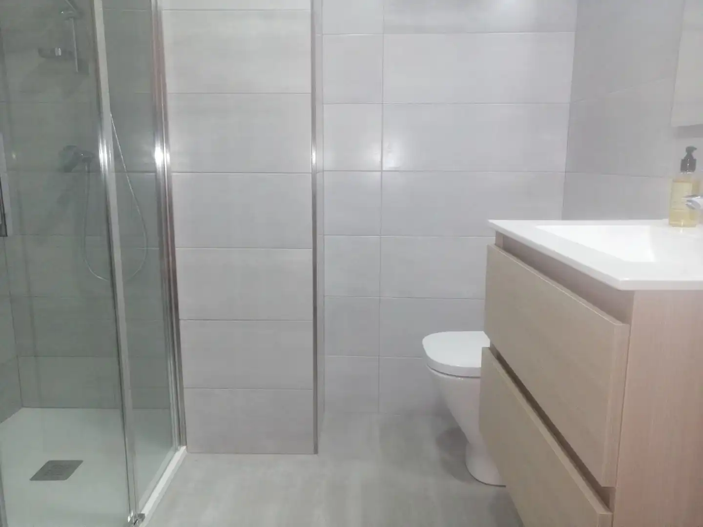 Badezimmer von Wohnung zur Miete in Almuñécar mit Heizung, Terrasse und Möbliert