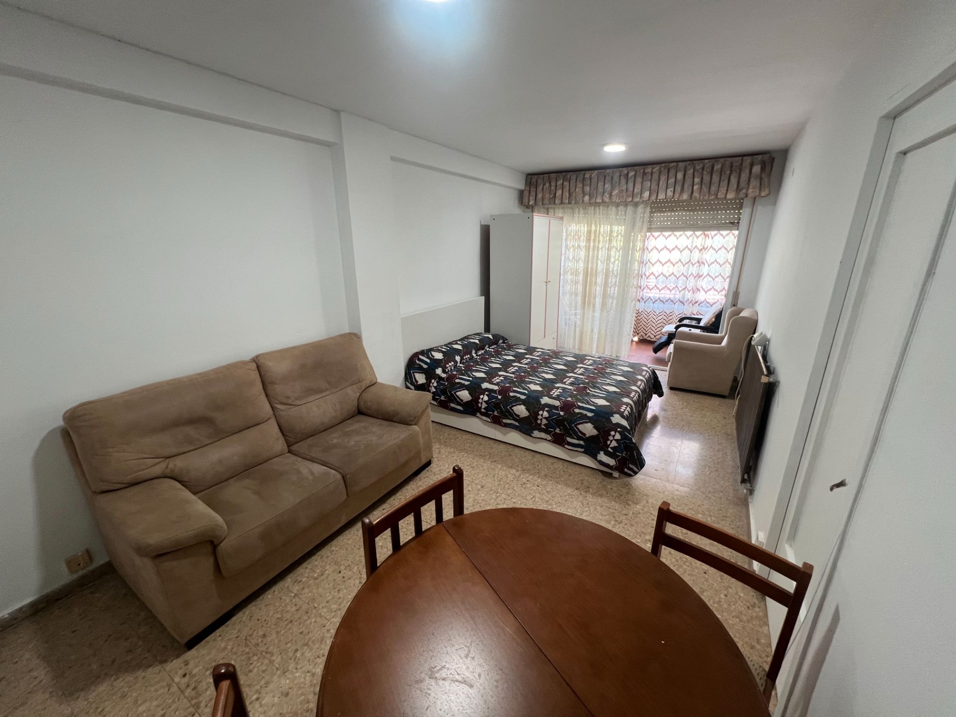 Living room of Flat to share in  Tarragona Capital  with Furnished, Oven and Washing machine