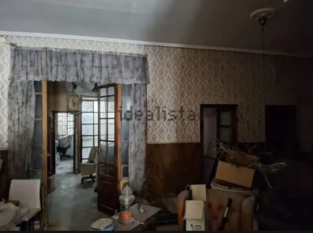 Casa adosada en venda en Burjassot