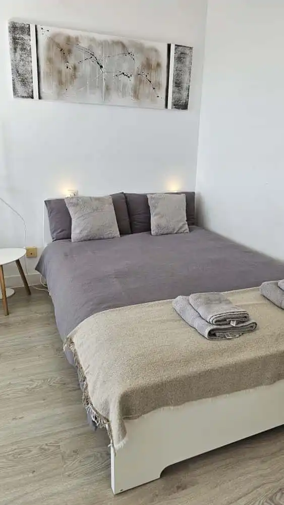 Habitación de Estudio en venta en Torremolinos con Aire acondicionado, Calefacción y Amueblado