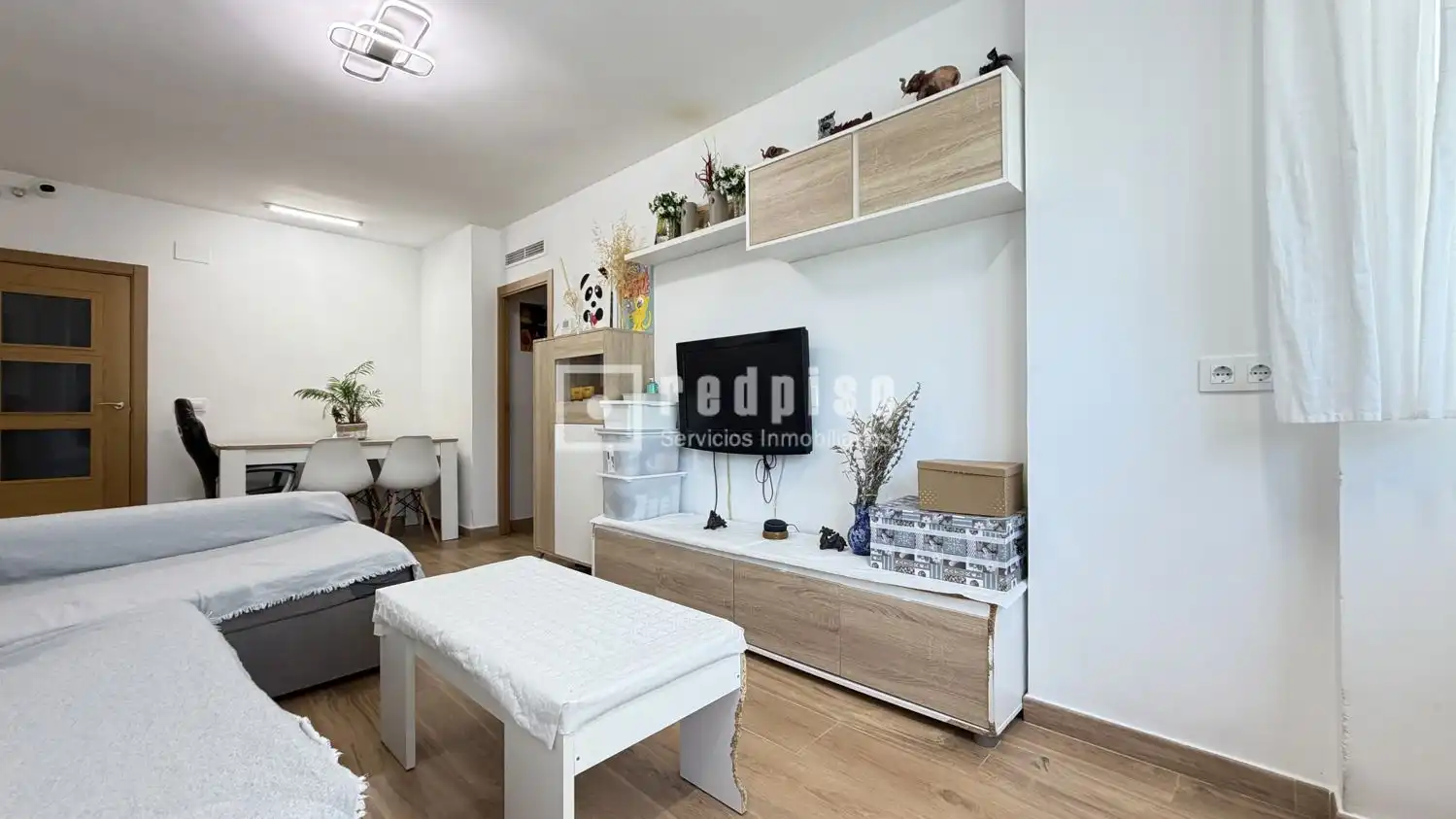 Living room of Flat for sale in Leganés  with Air Conditioner, Heating and Terrace